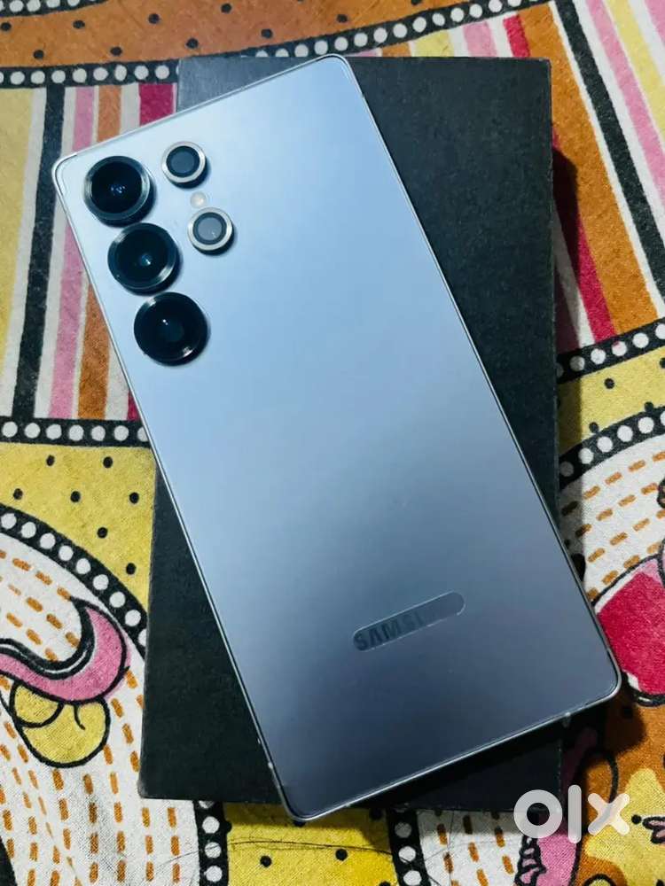 S25 ultra 512 gb 9 month old