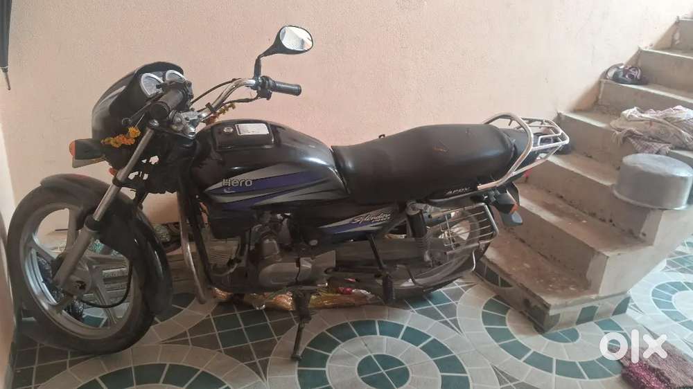 1hand Gadi hai m99234.     64171
