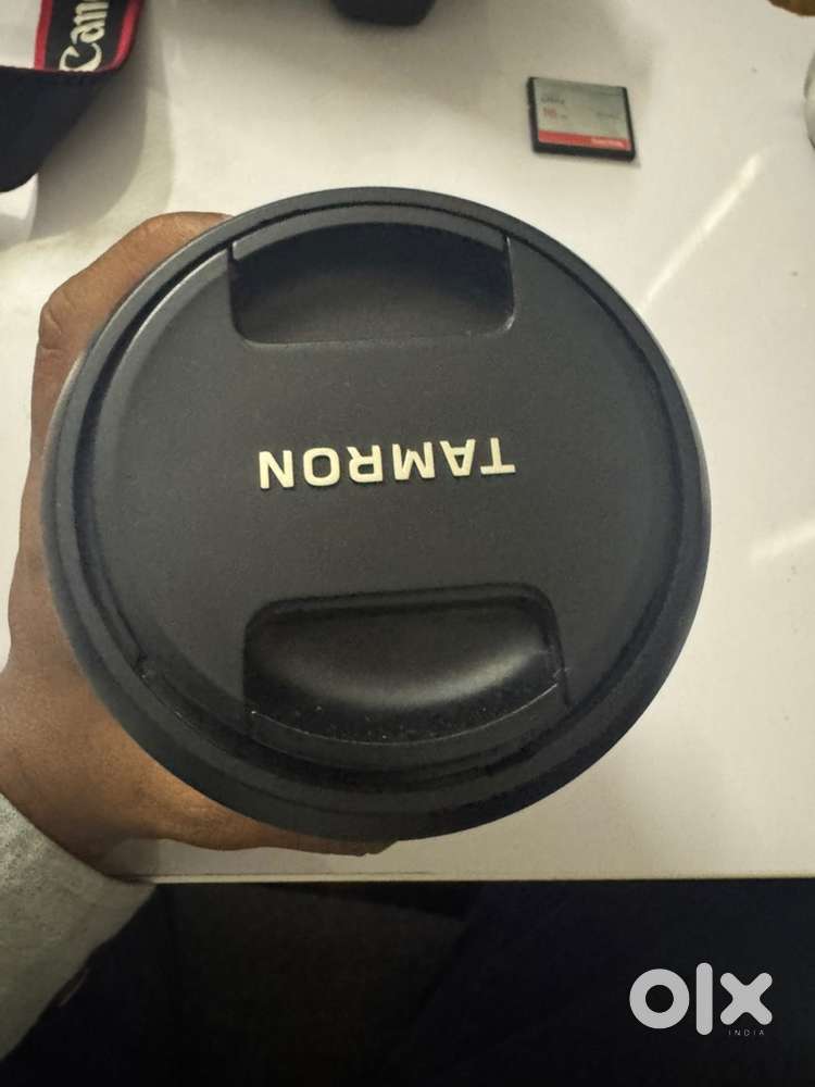 Canon 7D mark 1 with Tamron 18-400mm lens