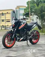 Naked bike