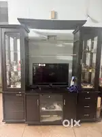 Showcase and TV unit