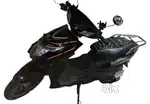100km/charge new condition electric scooty with 2 battery