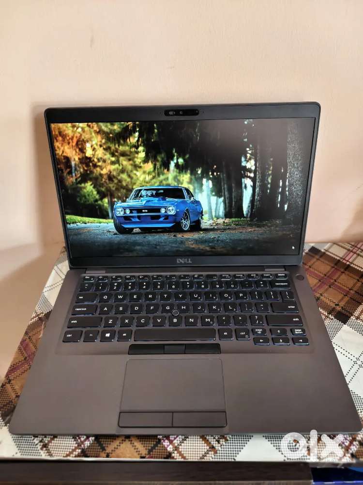 Dell latitude 5400 i5-8th 8gbram 256gb og charger