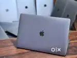 Apple Macbook Pro i7 16GB Ram 512GB Apple SSD 5.5gbGraphics