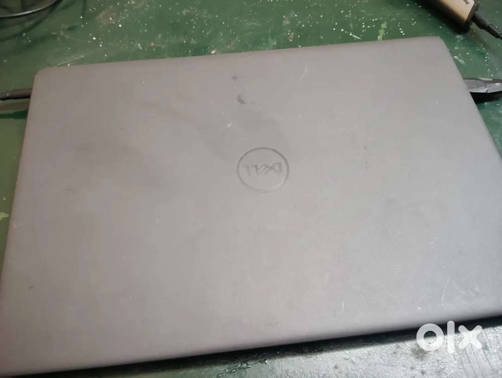 Laptop dell i3