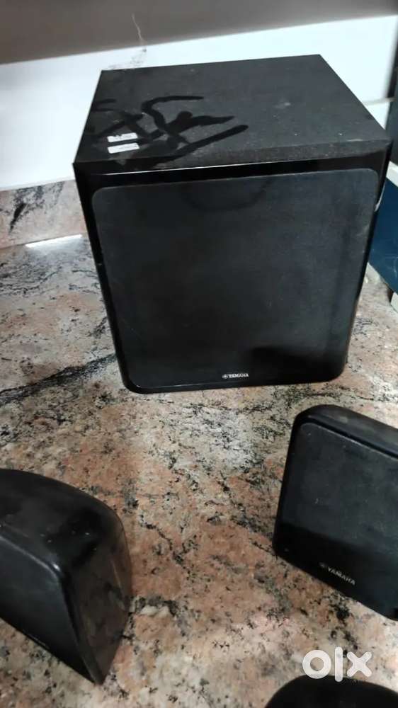 Home theatre SPEAKERS