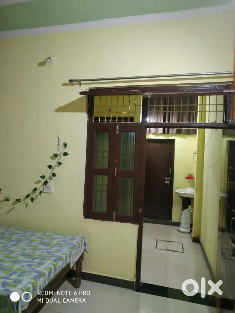 House 2 Bhk for rent in ground floor Shtabdipuram