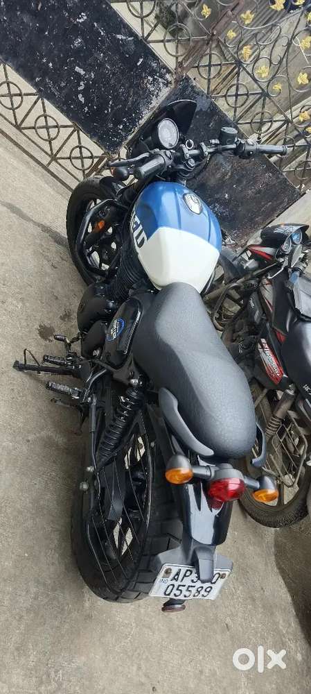 Royal Enfield hunter 350