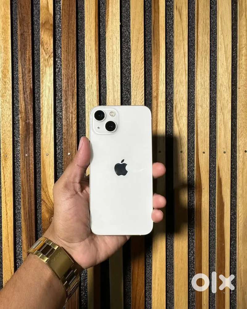 Selling my IPhone 13 With Bill Box And Accessories.