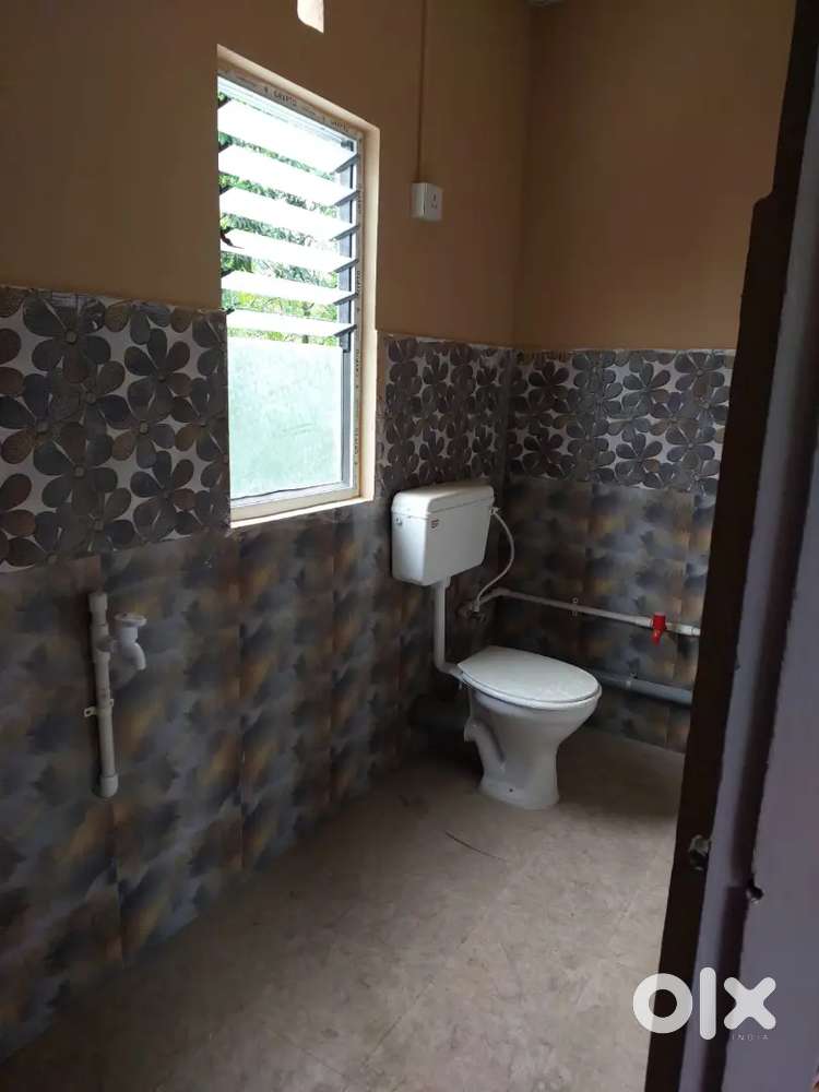Independent 1bhk 2room single room house at Beltola. Near Bazar road