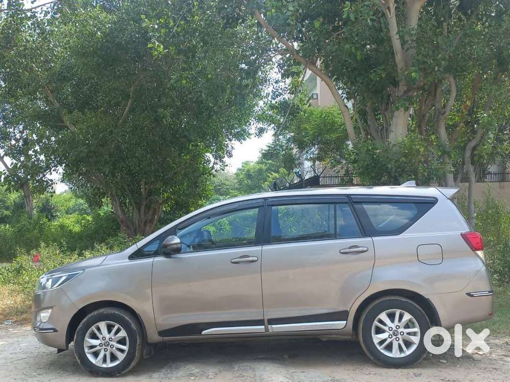 Toyota Innova Crysta 2.8 GX AT, 2019, Diesel