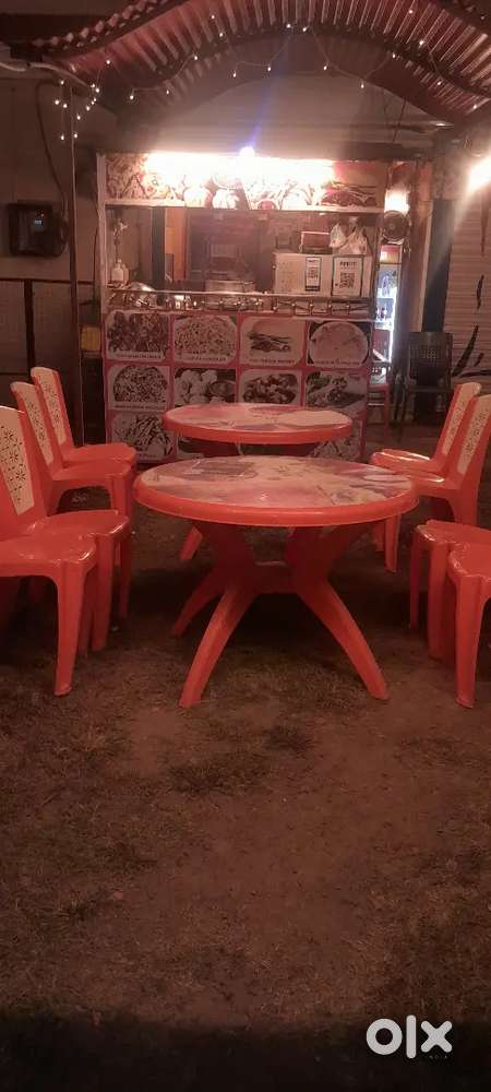 Do saal purana jama jamaya business.