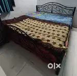 FULL SIZE BED