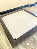 Carrom board