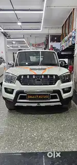 Mahindra Scorpio S10, 2015, Diesel