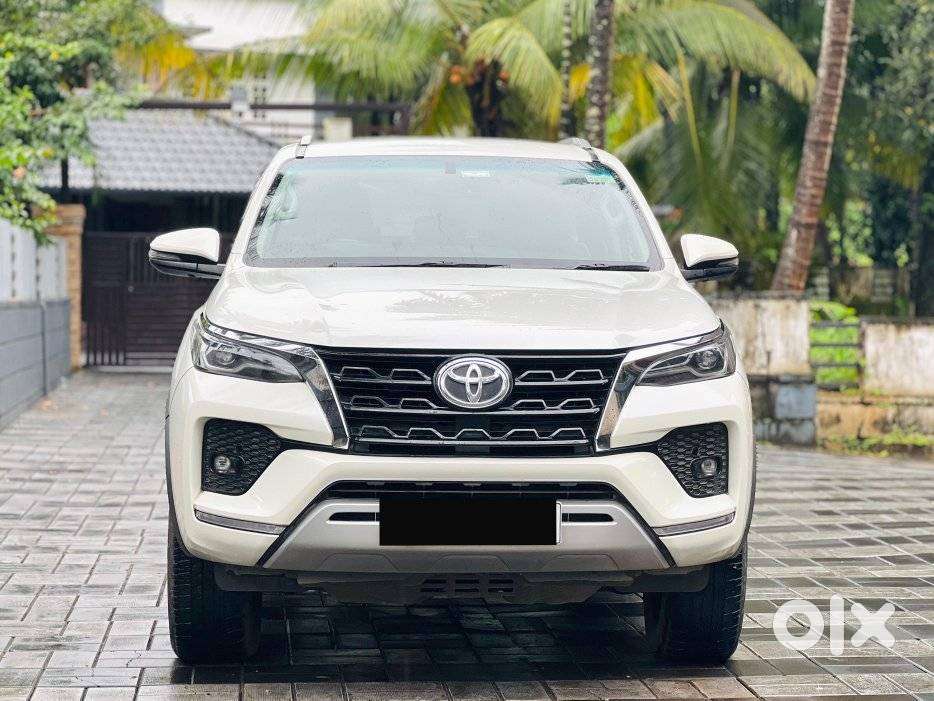 Toyota Fortuner 4X2 AT 2.8 Diesel, 2021, Diesel