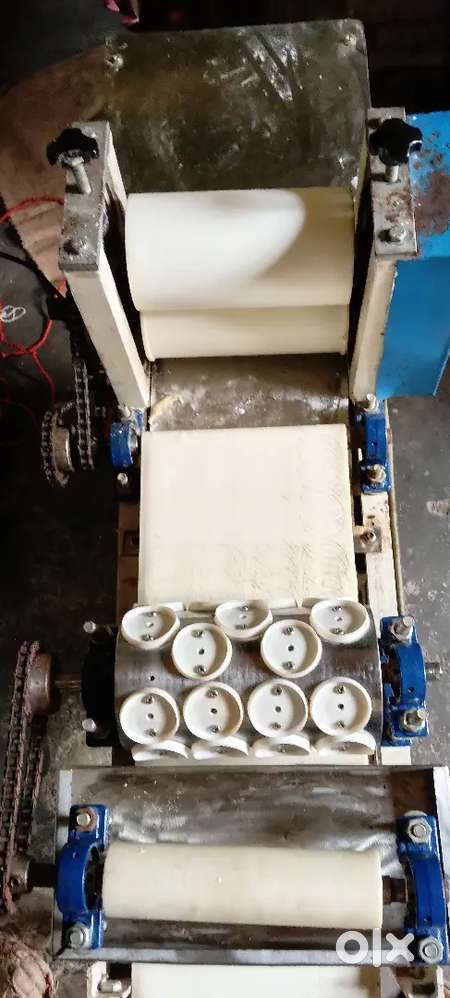 A new condition new machine hai 2 month old hai koi kami nahi hai ek d