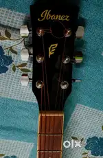 Ibanez Acoustic Guitar. Model : MD39C-BS
