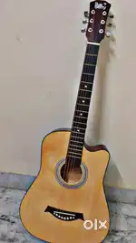 Blueberry guitar 38d natural colour with capo