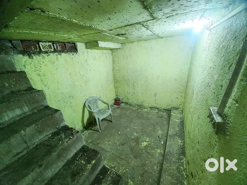 100 sq ft बेसमेंट गाळा भाड्याने – गोडाऊनसाठी योग्य