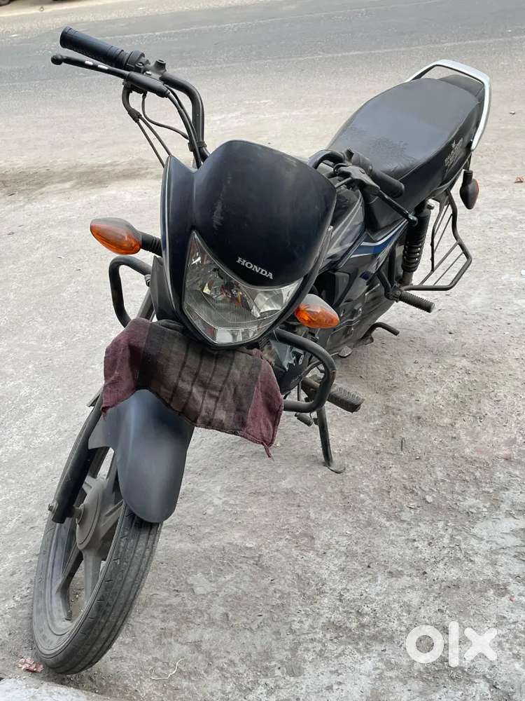 Honda shine 100 brand new unused