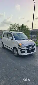 Maruti Suzuki Wagon R 1.0 2010-2019 VXI (O), 2014, CNG & Hybrids