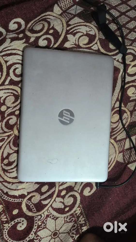 Hp laptop Intel i5 processor 8GB RAM 256GB SSD
