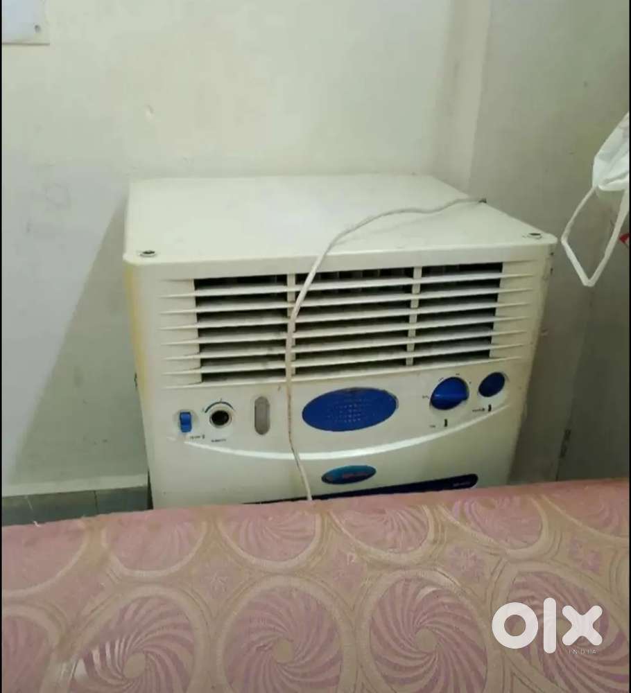 Air Cooler with Stand