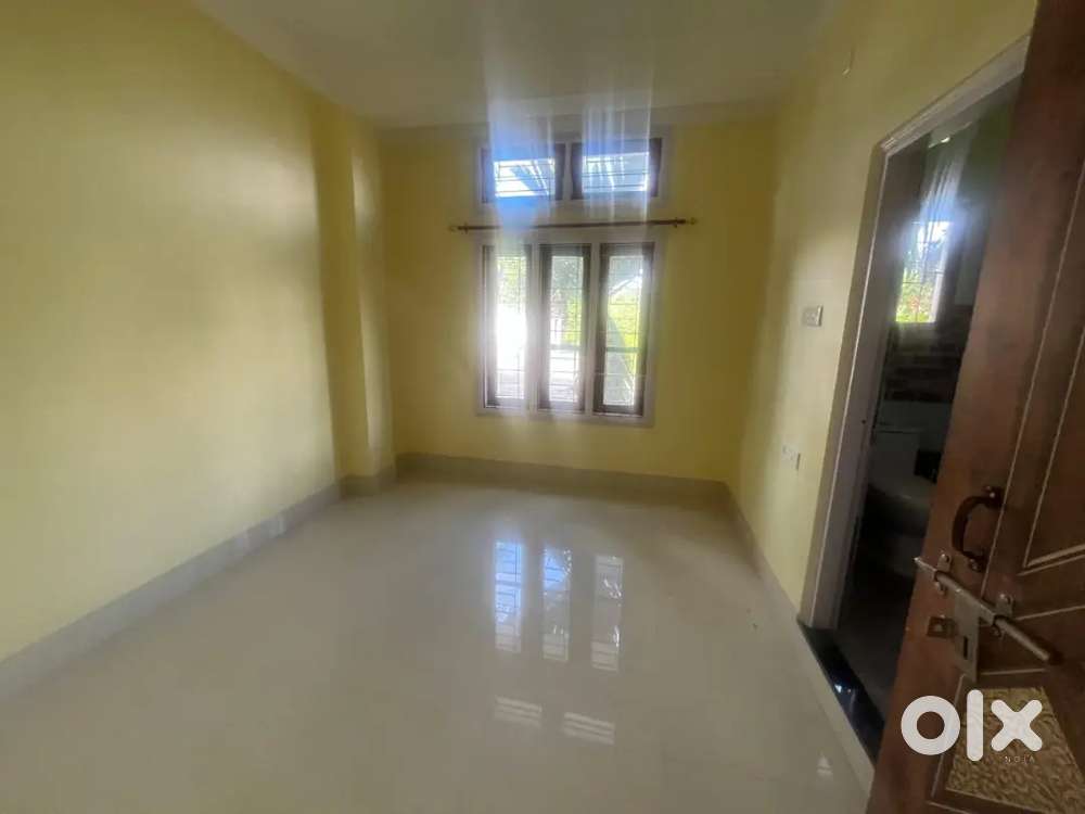 2bhk or 3bhk flat or apartment available in beltola to ulubari area