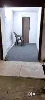 Shop available for rent