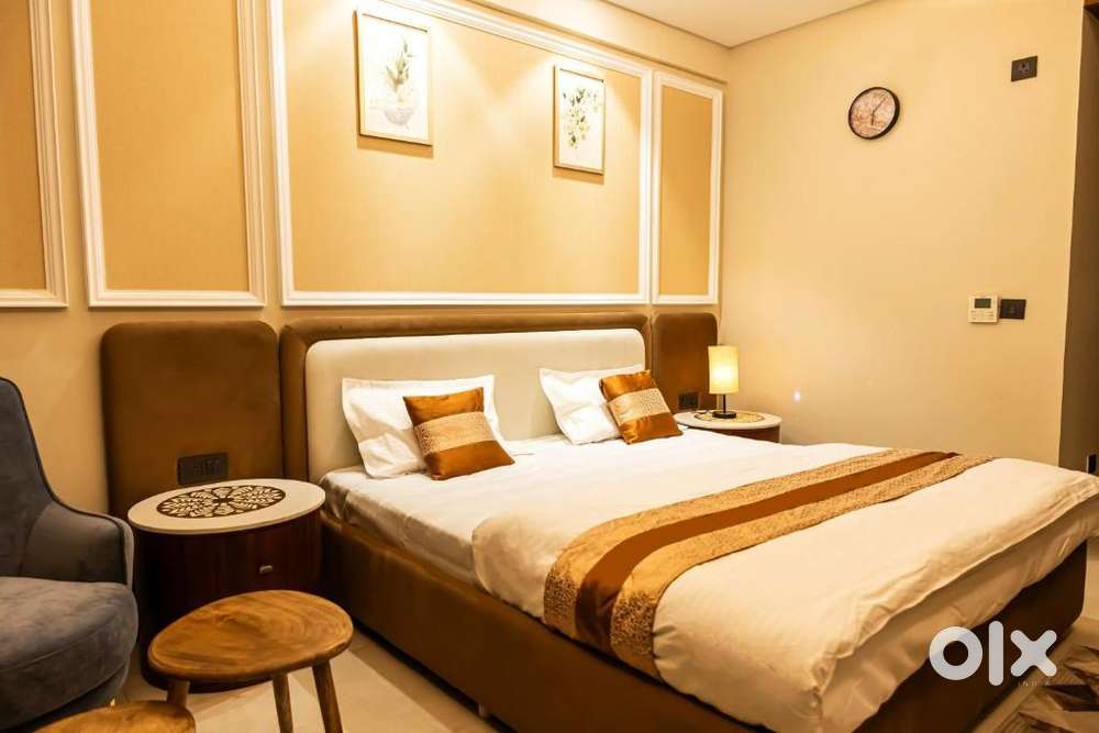 Geyser,Fridge,double bed , AC, ( Fully Furnished)