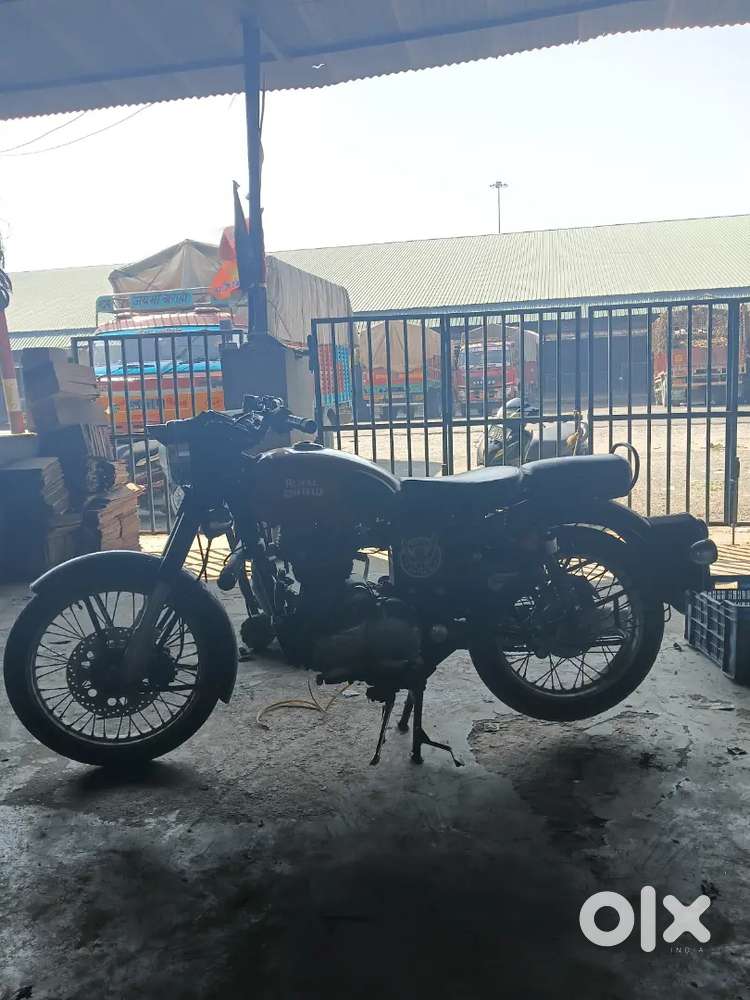 Royal Enfield bullet classic 350