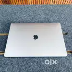MacBook Pro (15-inch, 2019)16/256 Dual graphics