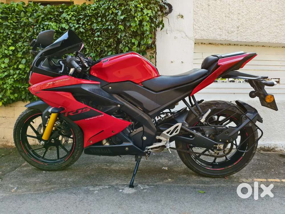 YAMAHA R15 V3 SHOWROOM CONDITION