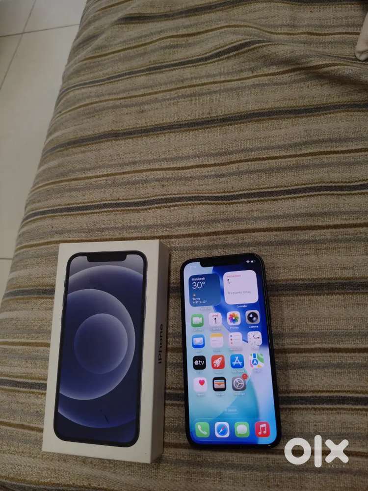 iPhone 12 Black 128GB in excellent condition for sell