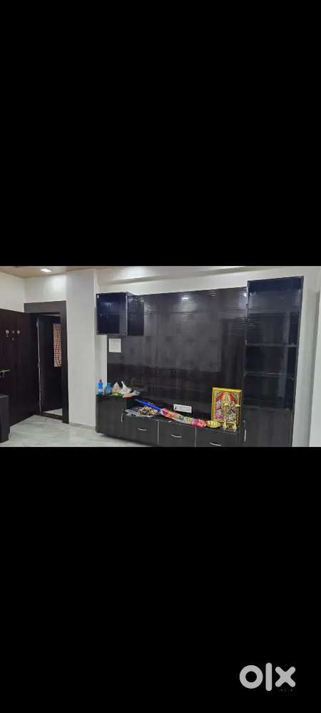 2 bhk सेमी फर्निश फ्लॅट रेंट ने देणे खुंटवड नगर