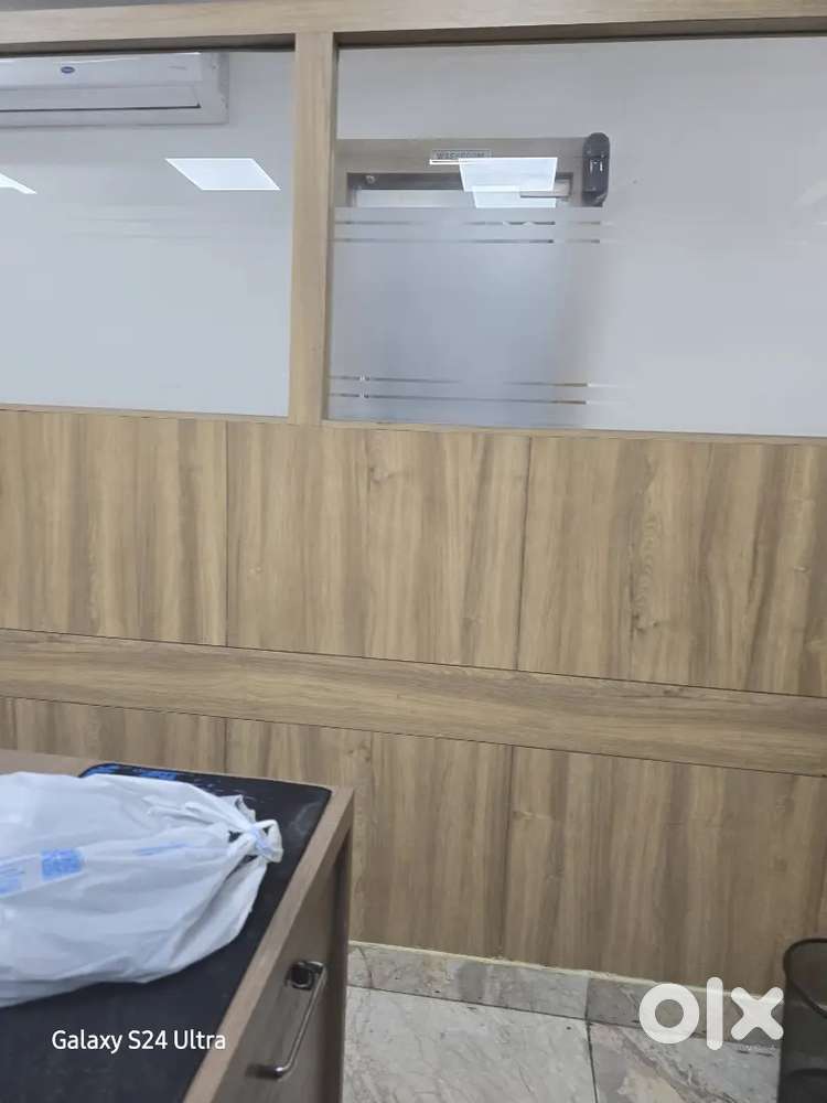 2 bhk flat available for small family