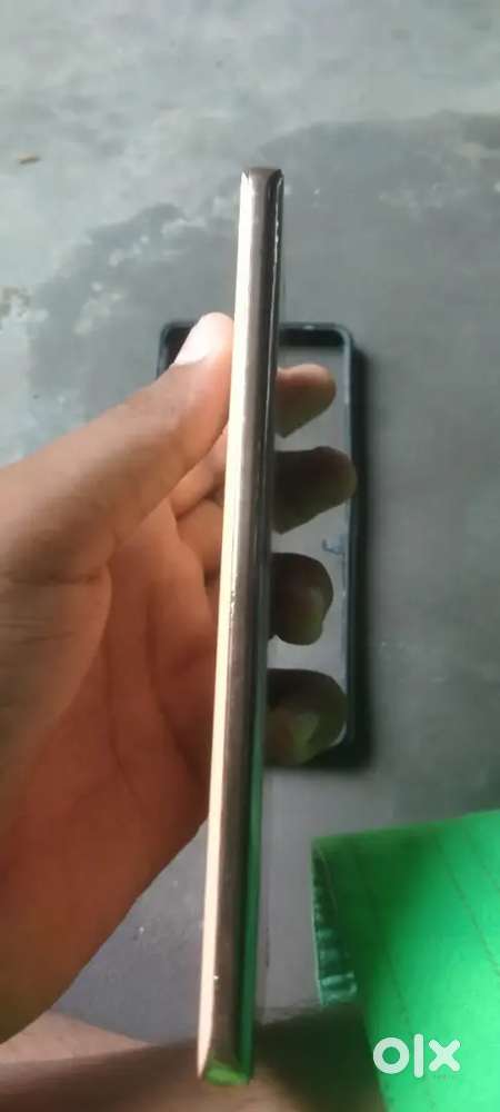 Bahut badhiya phone hai