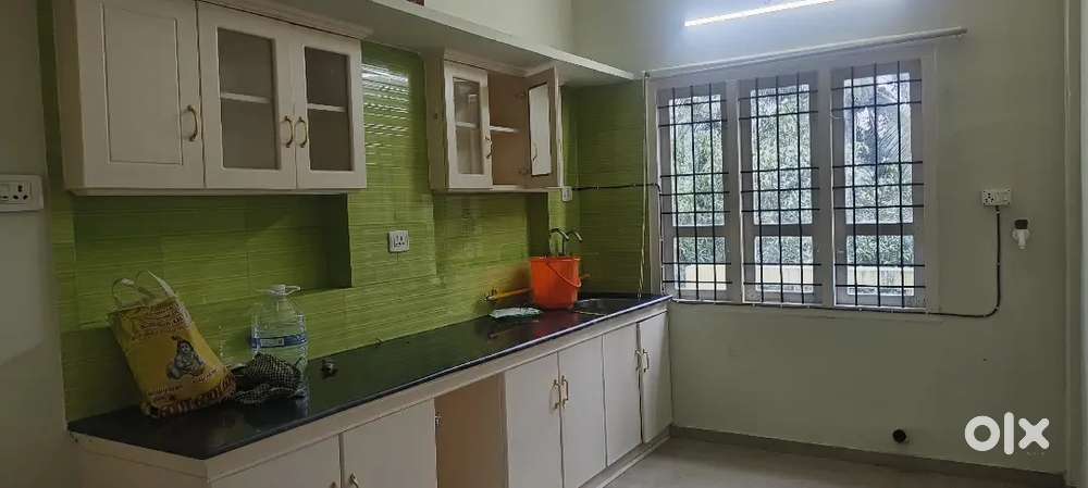 2 BHK apartment  anmrried couples for rent Padamugal Palachod