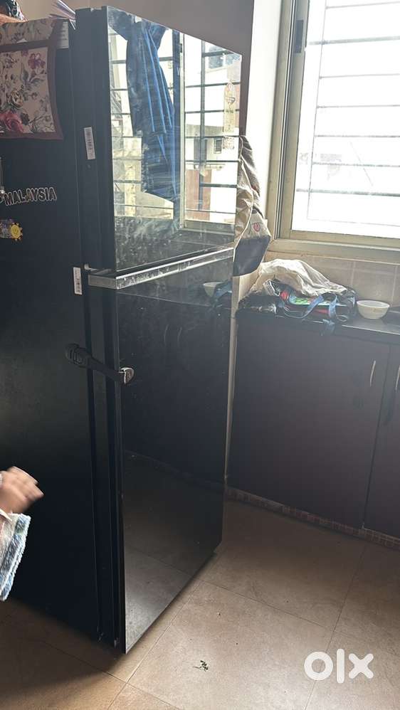 Whirlpool Glass Finish Double Door Refrigerator