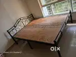 Metal+Wooden Double Bed With Storage (5x6) On Rent