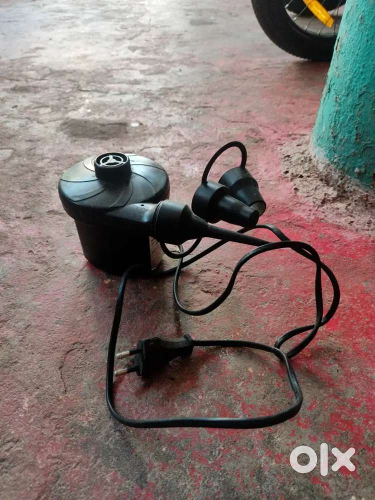 Toys me hawa bharne wala pump