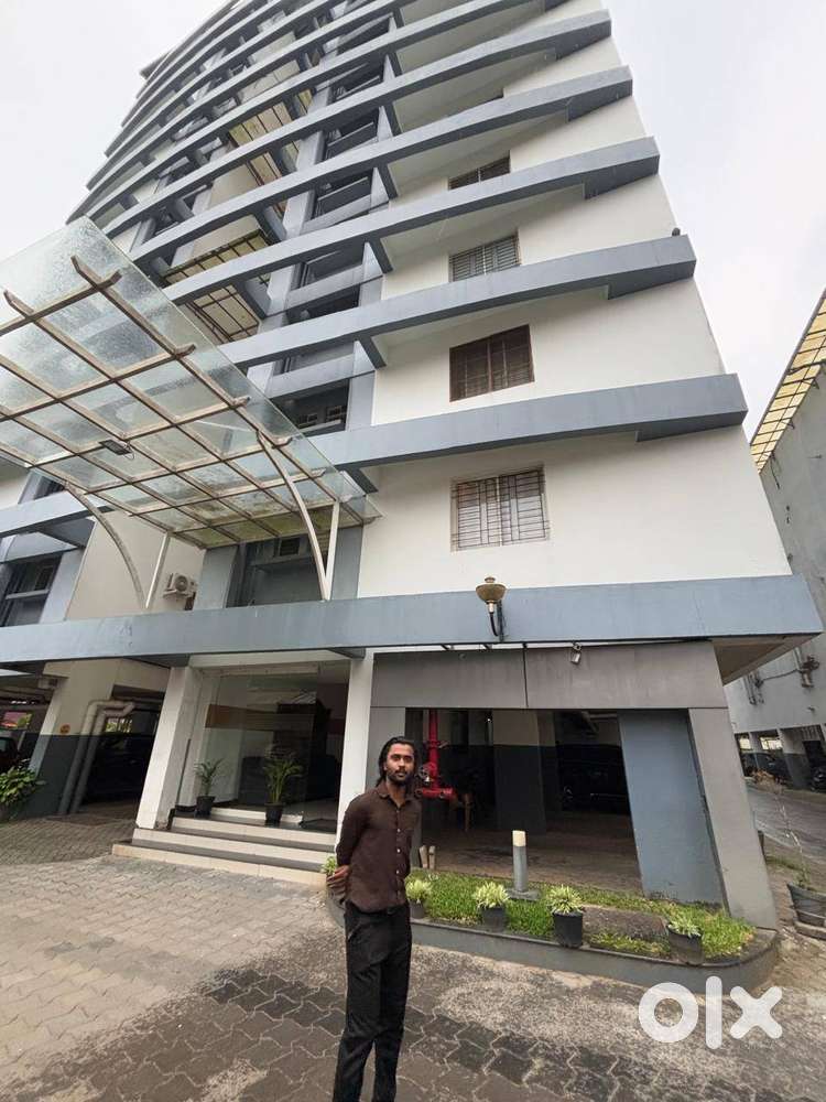 ELAMAKKARTA FLAT FOR LEASE