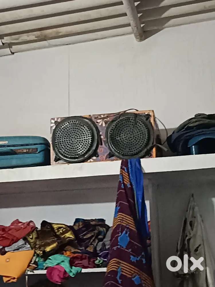 Speakers sound box