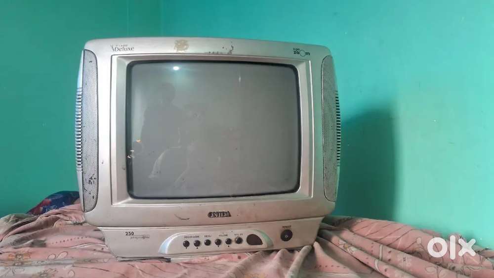 Onida black & white tv