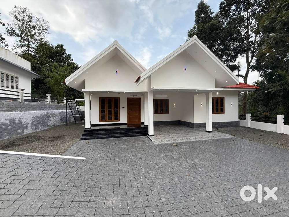 എല്ലാം സൗകര്യങ്ങളോടുകൂടിയ വീട് , പാലാ മുനിസിപ്പാലിറ്റിയ്ക്കു സമീപം
