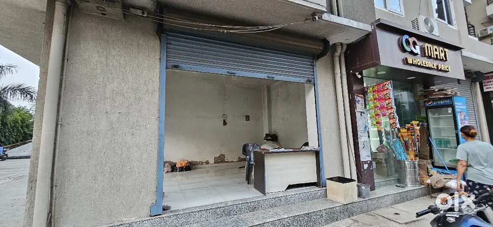 Shop for sale in prime location RPS T-Point