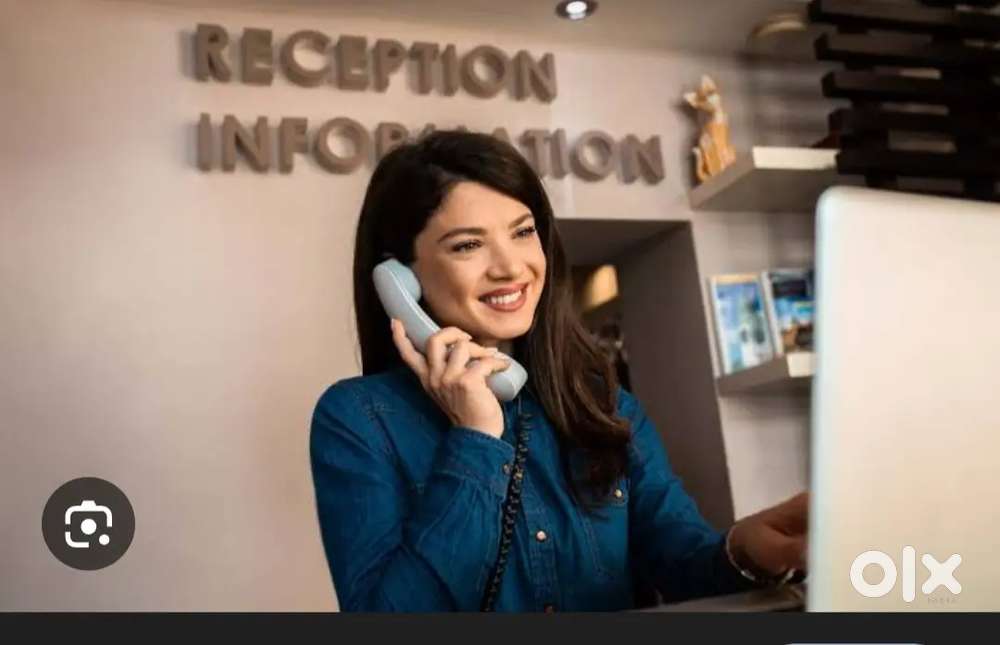 Female receptionist required