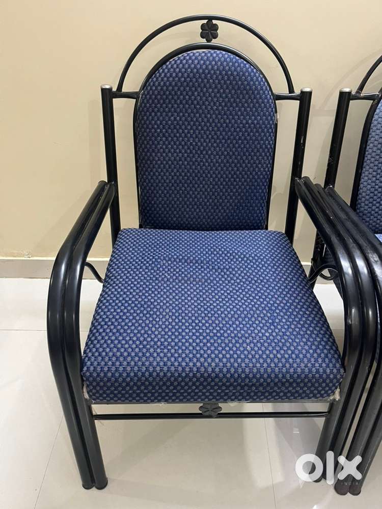 Comfortable single iron chairs for sale