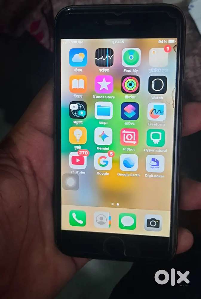 iphone 8  100%battery only phone or data cable black colour